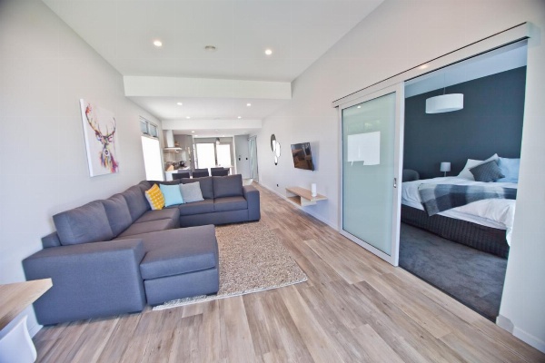 Waterfront Apartments image 2