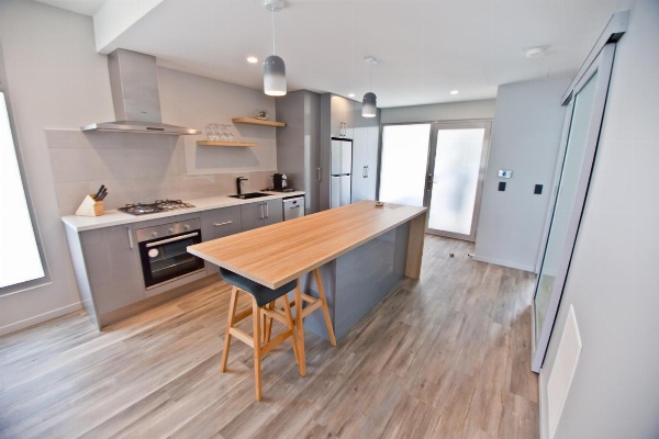 Waterfront Apartments image 3