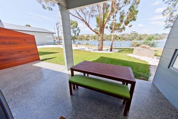 Waterfront Apartments image 7